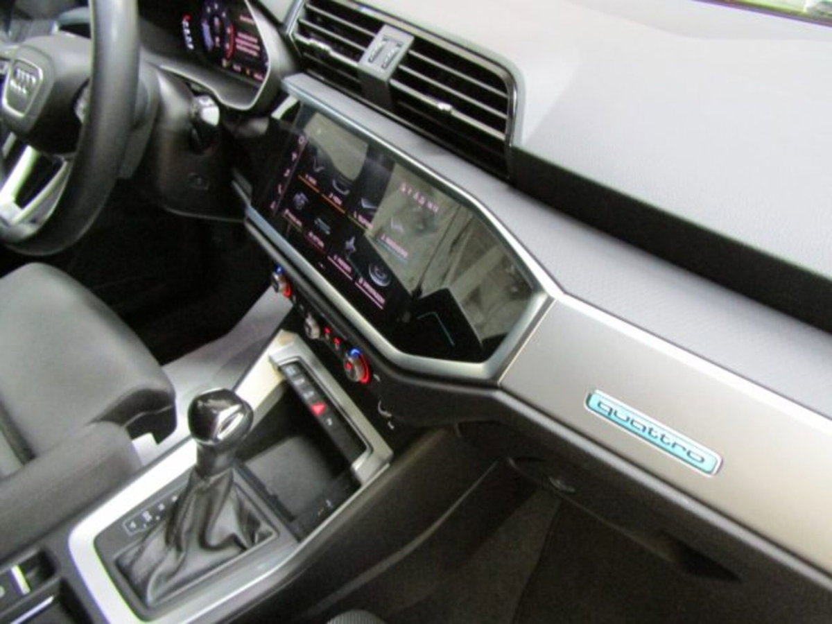 Audi Q3 Sportback Sportback 35 2.0 tdi s-tronic (16)