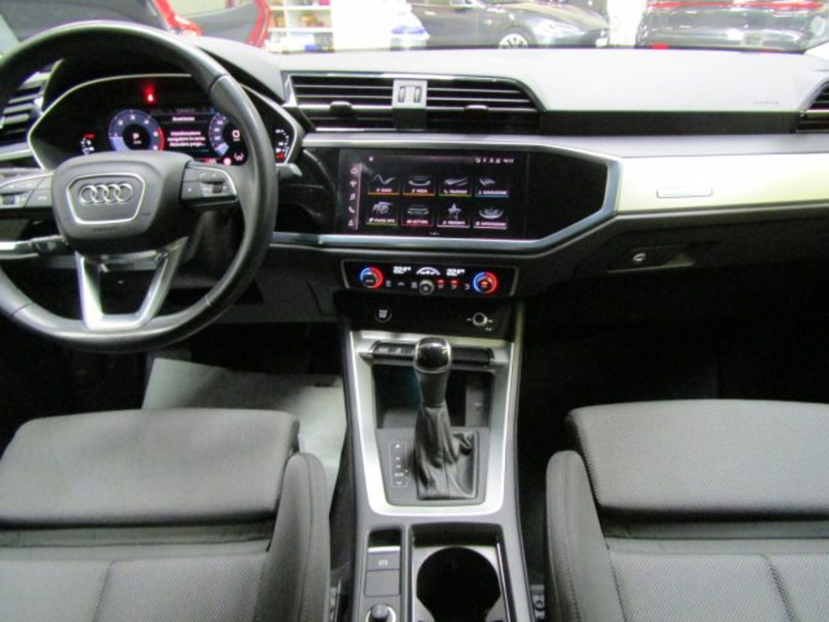 Audi Q3 Sportback Sportback 35 2.0 tdi s-tronic (19)