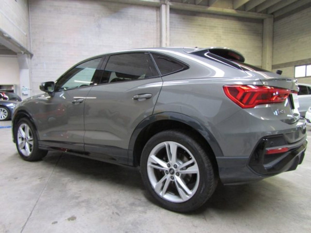Audi Q3 Sportback Sportback 35 2.0 tdi s-tronic (6)
