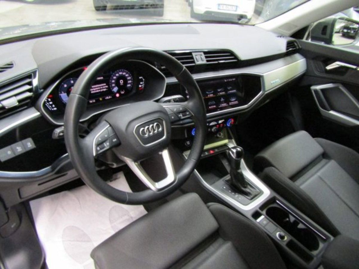Audi Q3 Sportback Sportback 35 2.0 tdi s-tronic (7)