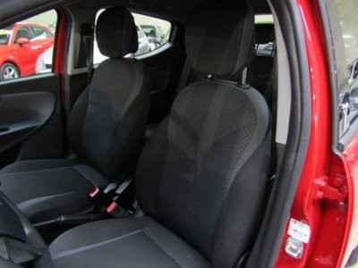 Lancia Ypsilon 1.2 69 CV 5 porte Platinum (10)