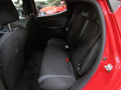 Lancia Ypsilon 1.2 69 CV 5 porte Platinum (11)