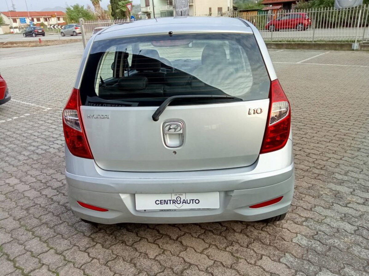 Hyundai i10 1.1 12V Sound Edition (4)