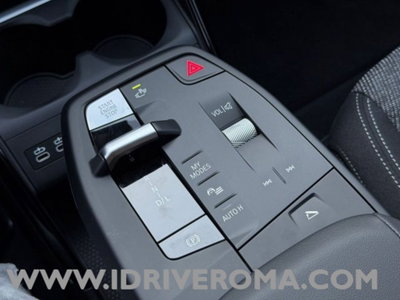 BMW X1 sdrive20i mhev 48V auto (16)