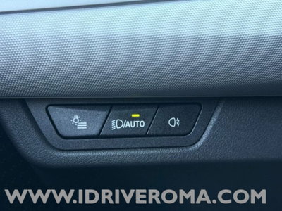 BMW X1 sdrive20i mhev 48V auto (18)