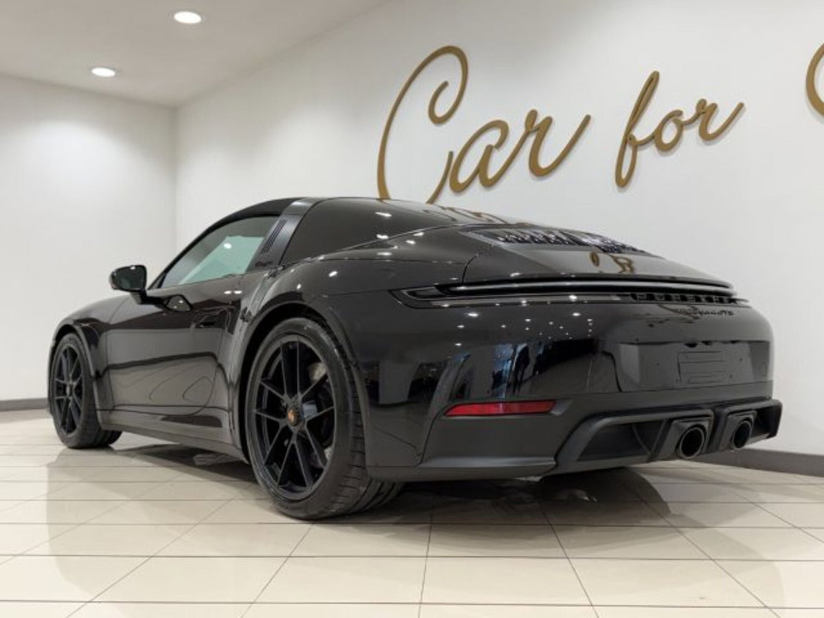 Porsche 911 Cabrio Targa 3.6 4 GTS auto (16)
