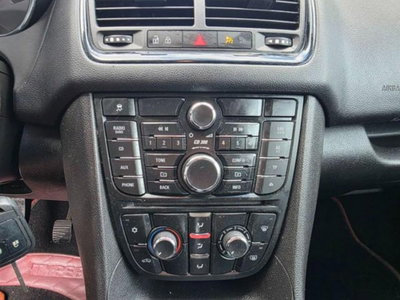 Opel Meriva 1.4 100CV b-color Elective (10)