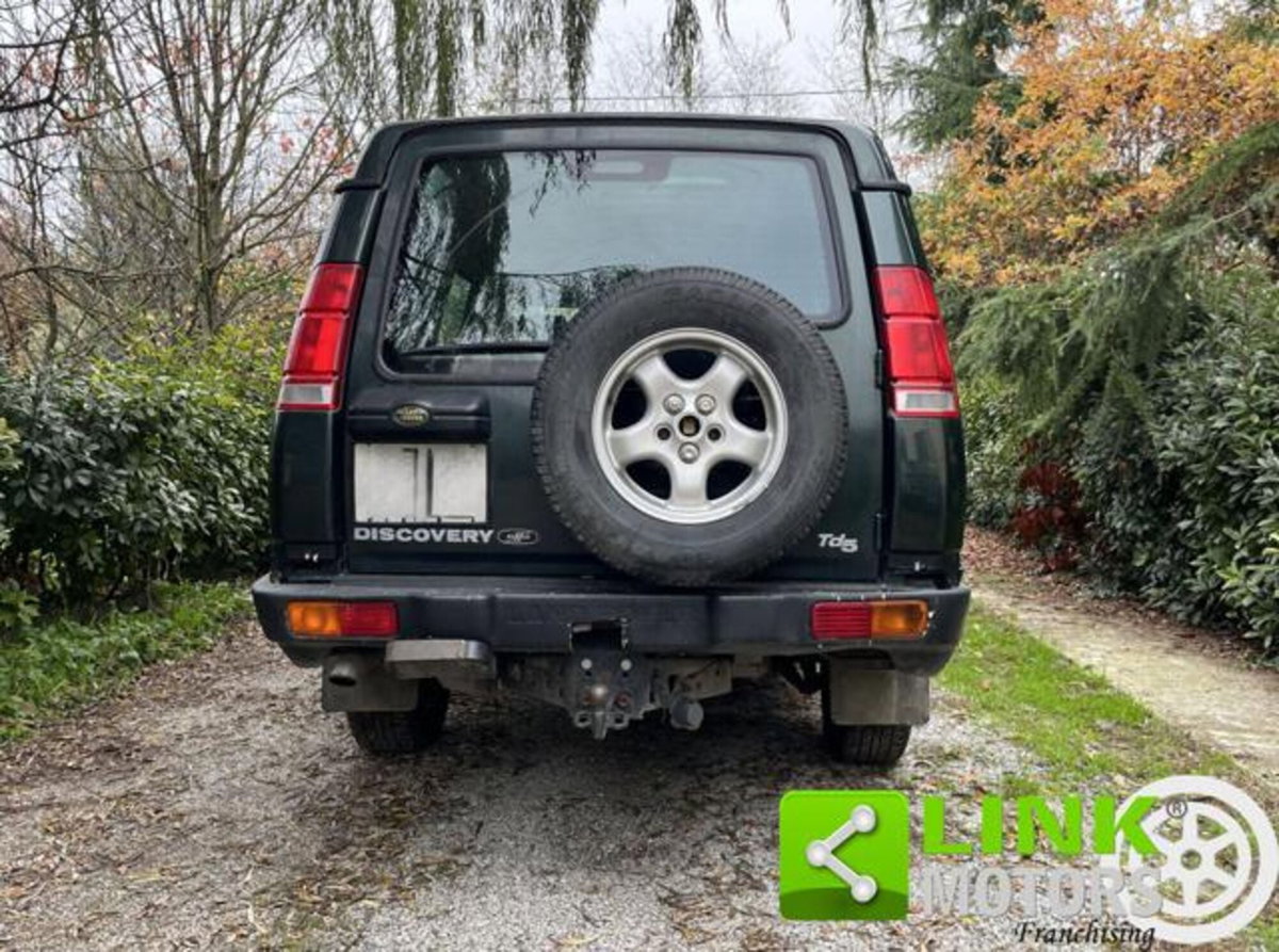 Land Rover Discovery 2.5 Td5 5 porte Vogue (2)