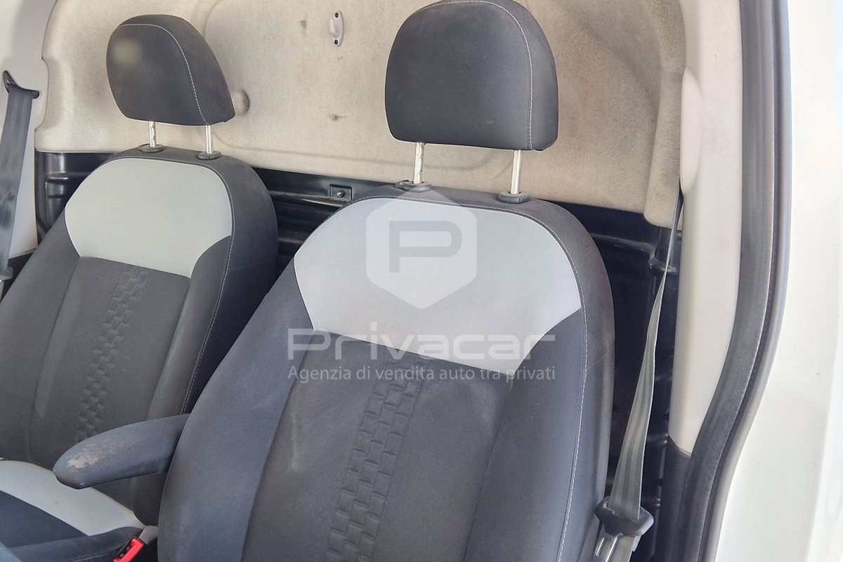 Fiat Fiorino combi N1 1.3 mjt 95cv Adventure (12)