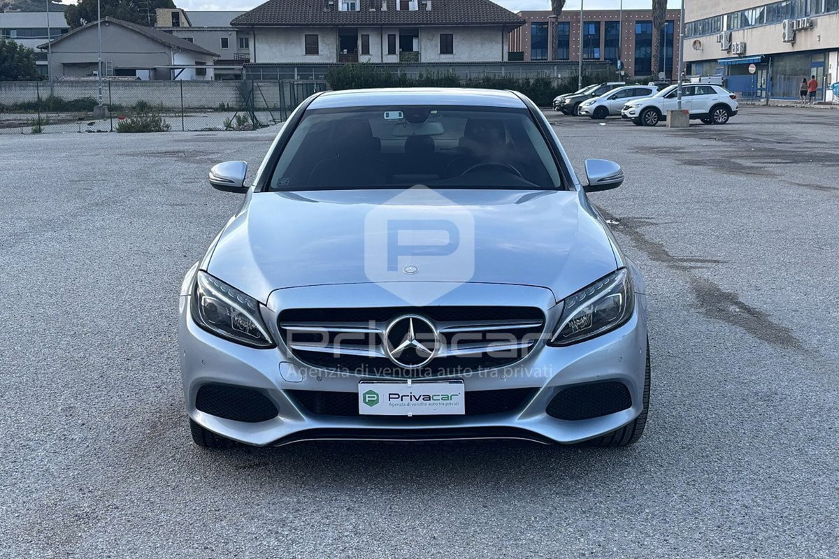 Mercedes-Benz Classe C 220 d 4Matic Auto Premium (2)
