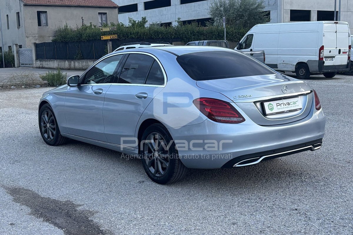 Mercedes-Benz Classe C 220 d 4Matic Auto Premium (7)