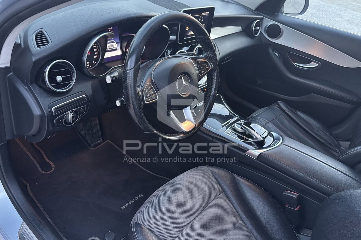 Mercedes-Benz Classe C 220 d 4Matic Auto Premium (9)