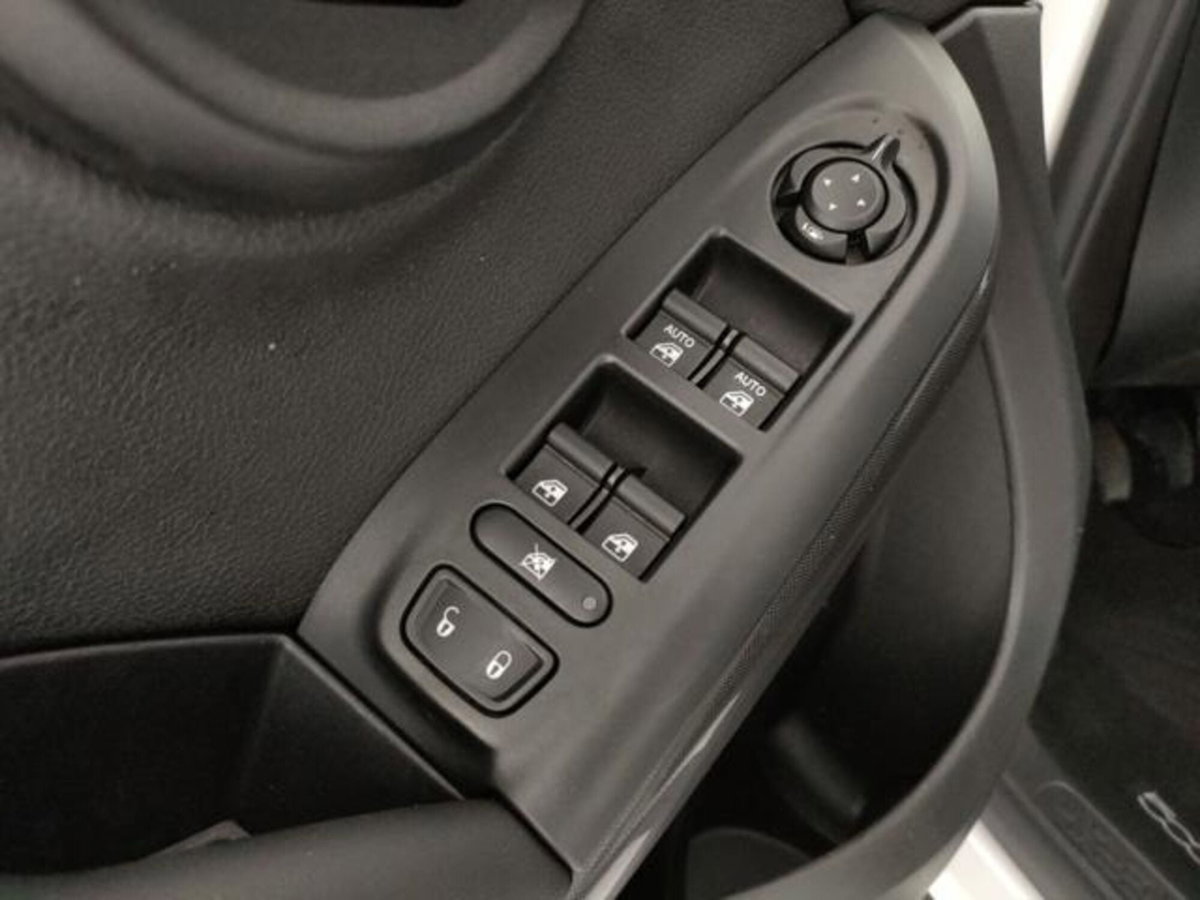 Fiat 500X 1.3 MultiJet 95 CV Connect (16)