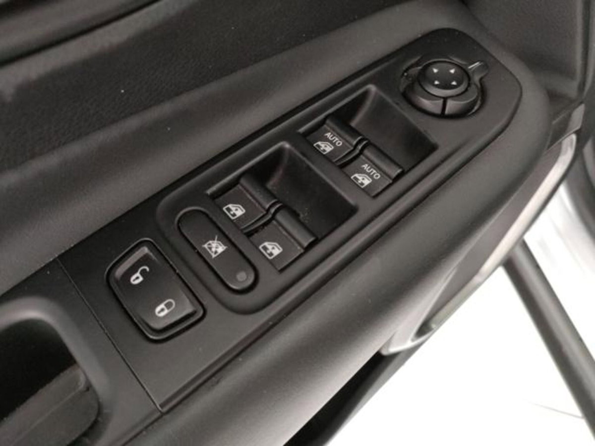 Jeep Renegade 1.0 T3 Limited (15)