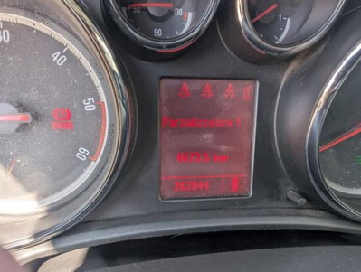 Opel Astra 1.7 CDTI 110CV 5 porte Cosmo (15)