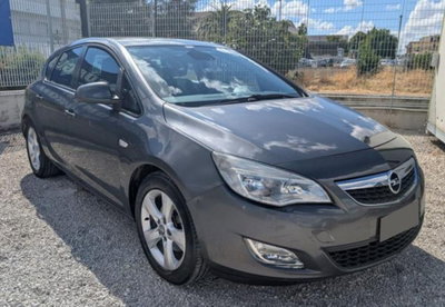 Opel Astra 1.7 CDTI 110CV 5 porte Cosmo (2)