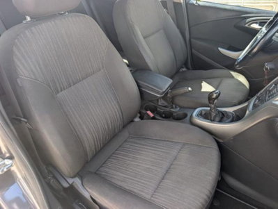 Opel Astra 1.7 CDTI 110CV 5 porte Cosmo (8)