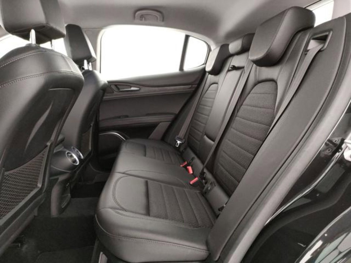 Alfa Romeo Stelvio Stelvio 2.2 Turbodiesel 190 CV AT8 Q4 Super Business (14)
