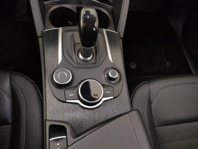 Alfa Romeo Stelvio Stelvio 2.2 Turbodiesel 210 CV AT8 Q4 Executive (10)