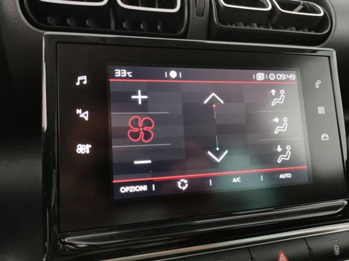 Citroen C3 Aircross PureTech 82 Shine (13)