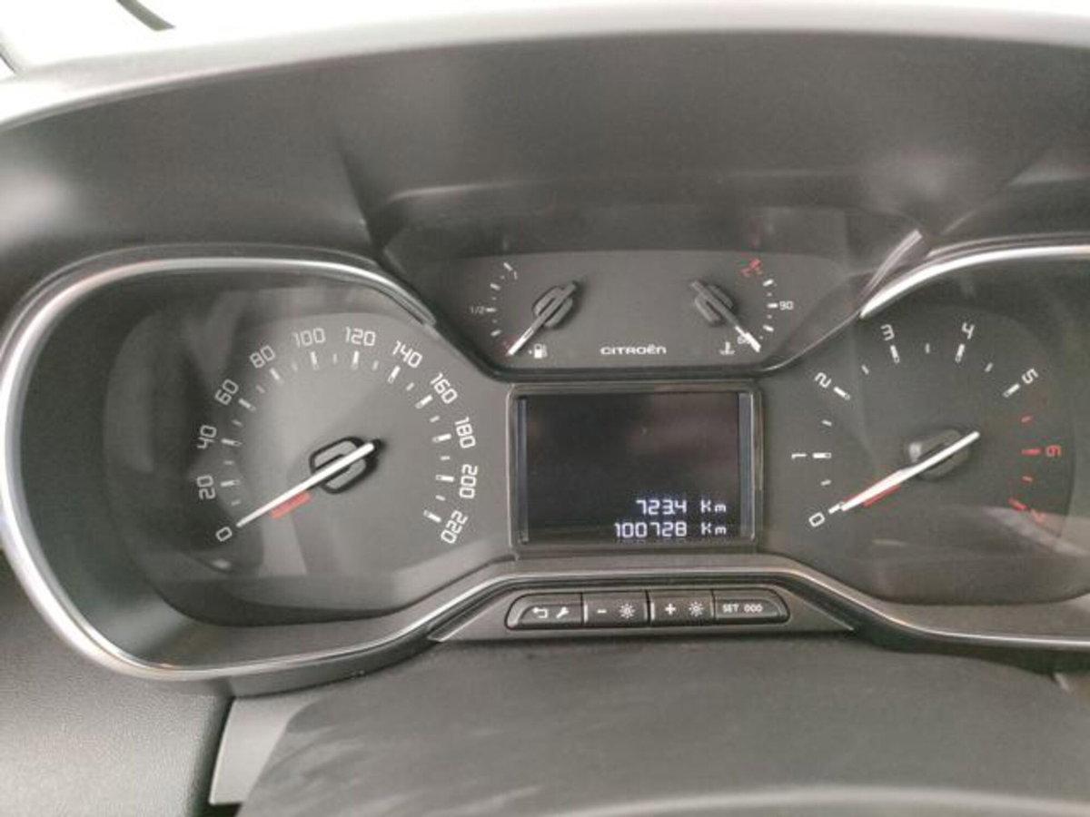 Citroen C3 Aircross PureTech 82 Shine (20)