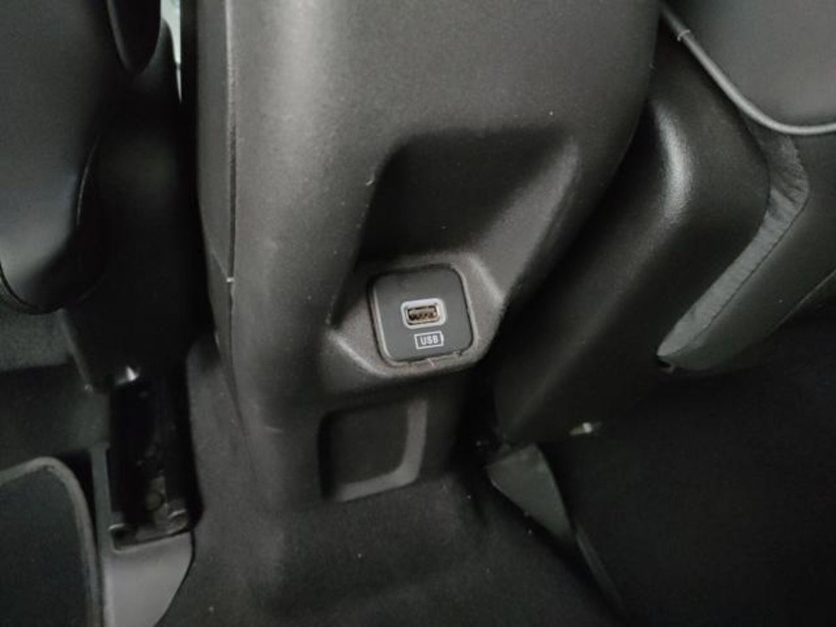 Fiat 500X 1.3 MultiJet 95 CV Sport (18)