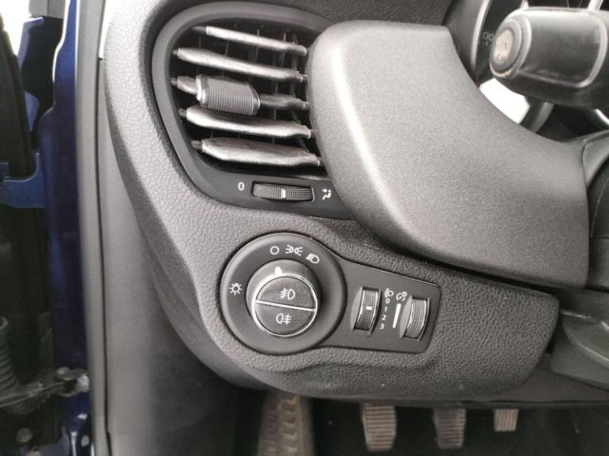 Fiat 500X 1.6 MultiJet 120 CV Business (6)