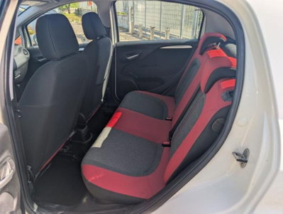 Fiat Punto 1.4 S&S 8V Dualogic 5 porte Lounge (12)