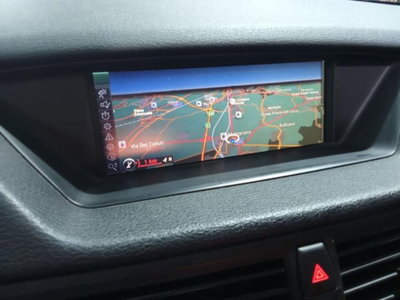 BMW X1 xDrive18d Futura (14)