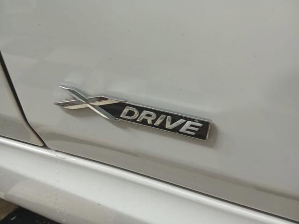 BMW X1 xDrive18d Futura (7)