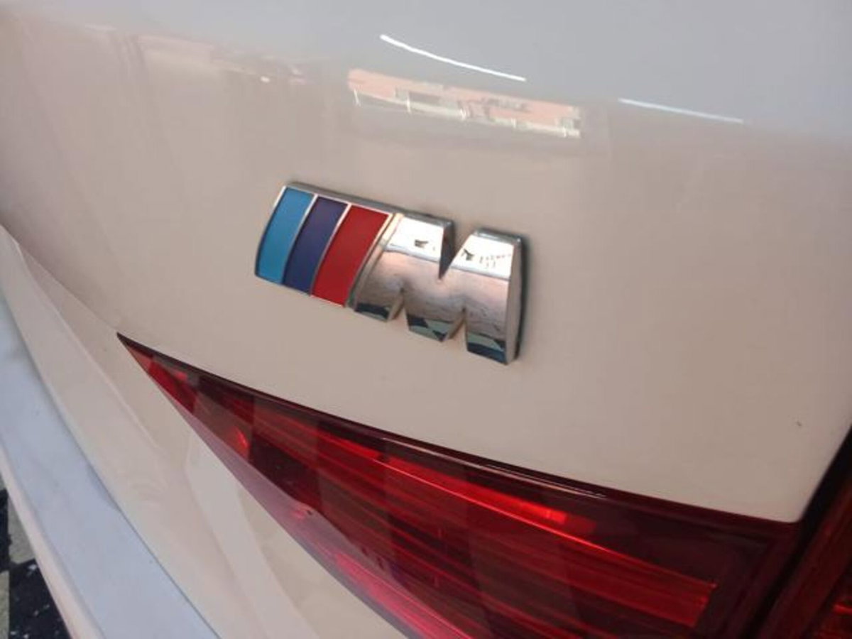 BMW X1 xDrive18d Futura (8)