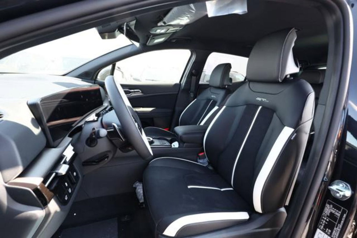 Kia Sportage 1.6 TGDi HEV AT GT-line Plus (5)