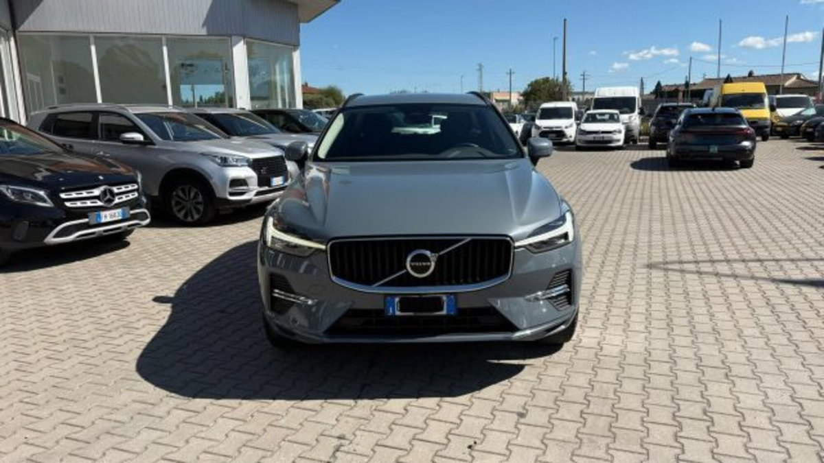 Volvo XC60 B4 (d) AWD Geartronic Momentum N1