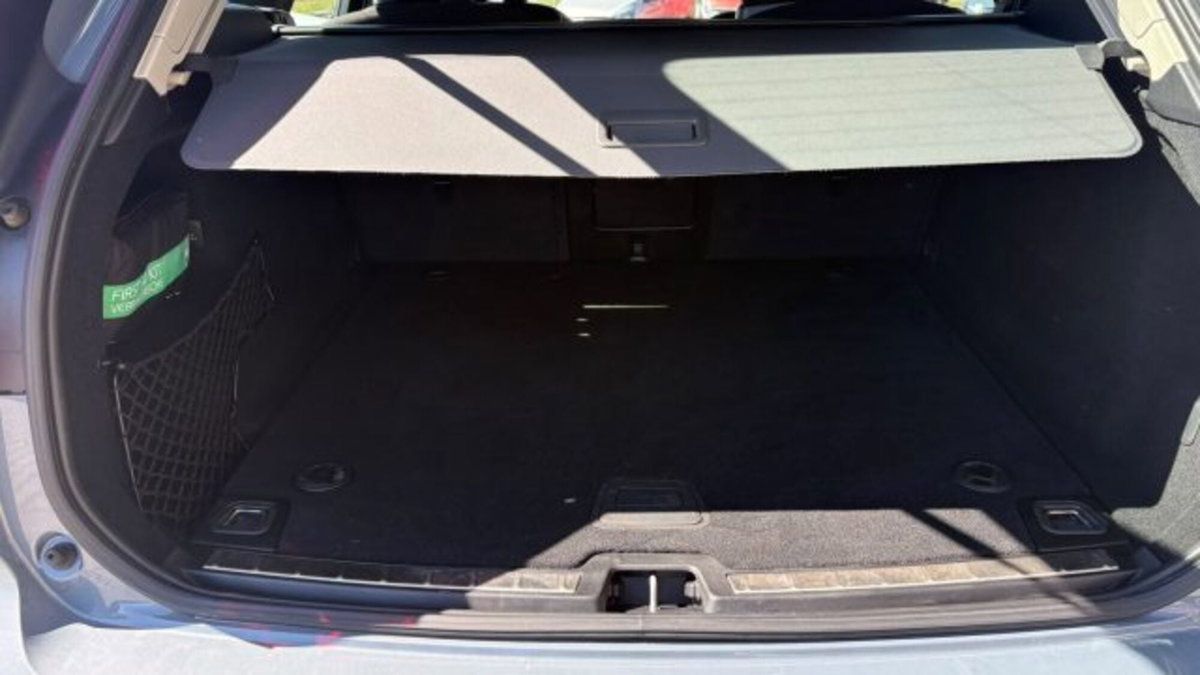 Volvo XC60 B4 (d) AWD Geartronic Momentum N1 (16)