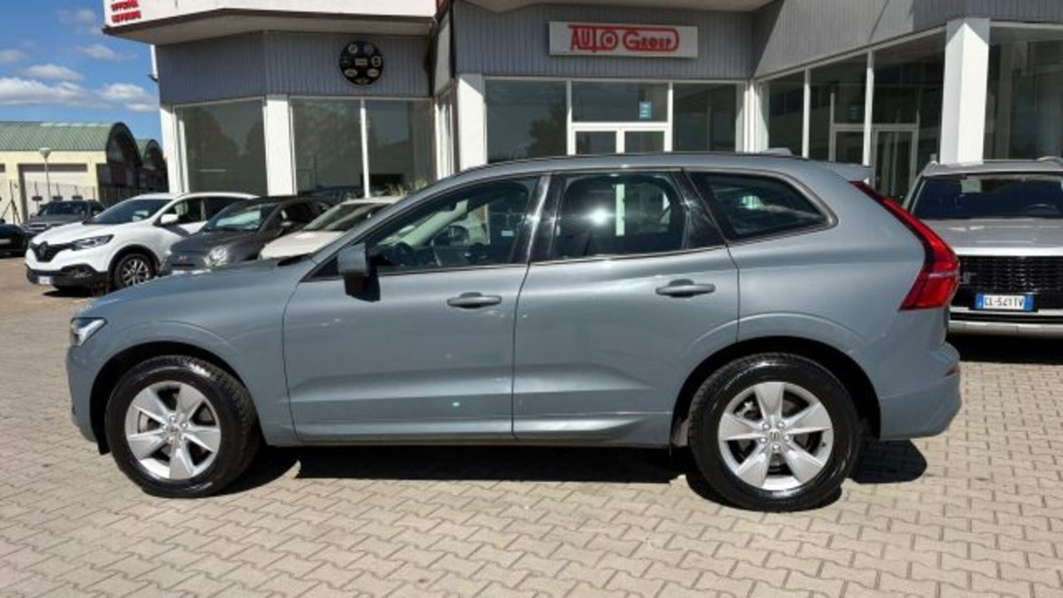 Volvo XC60 B4 (d) AWD Geartronic Momentum N1 (5)