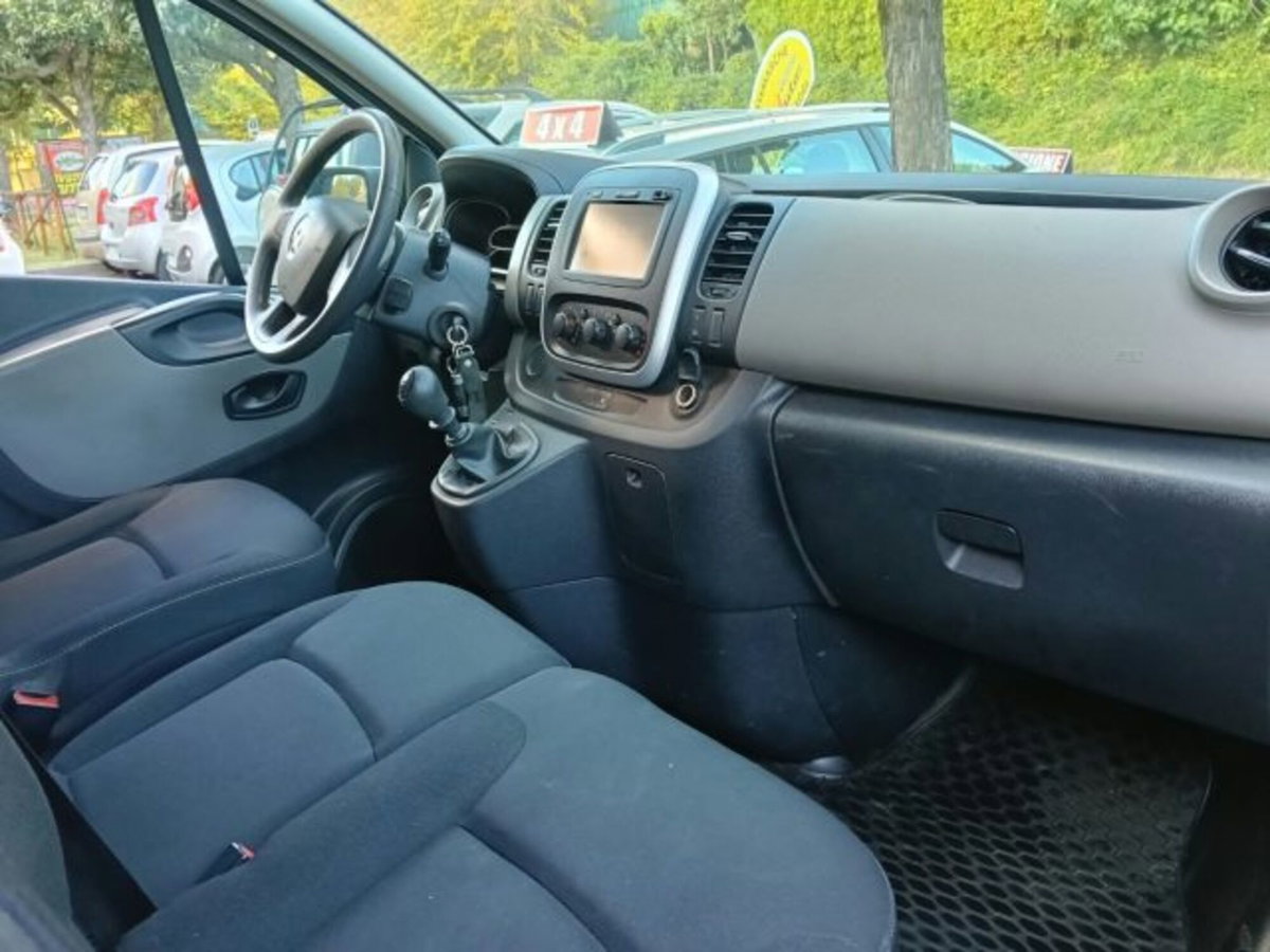 Renault Trafic Furgone T29 1.6 dCi 140CV S&S PL-TN Comfort Heavy (11)