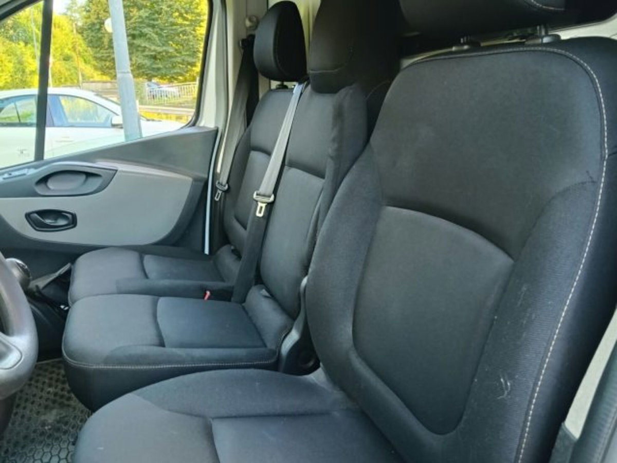 Renault Trafic Furgone T29 1.6 dCi 140CV S&S PL-TN Comfort Heavy (15)