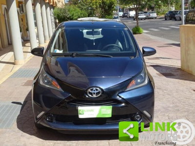 Toyota Aygo 1.0 VVT-i 69 CV 5 porte x-pure (2)