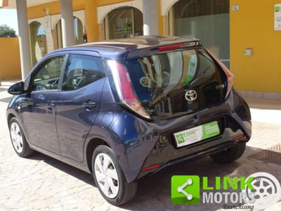 Toyota Aygo 1.0 VVT-i 69 CV 5 porte x-pure (6)