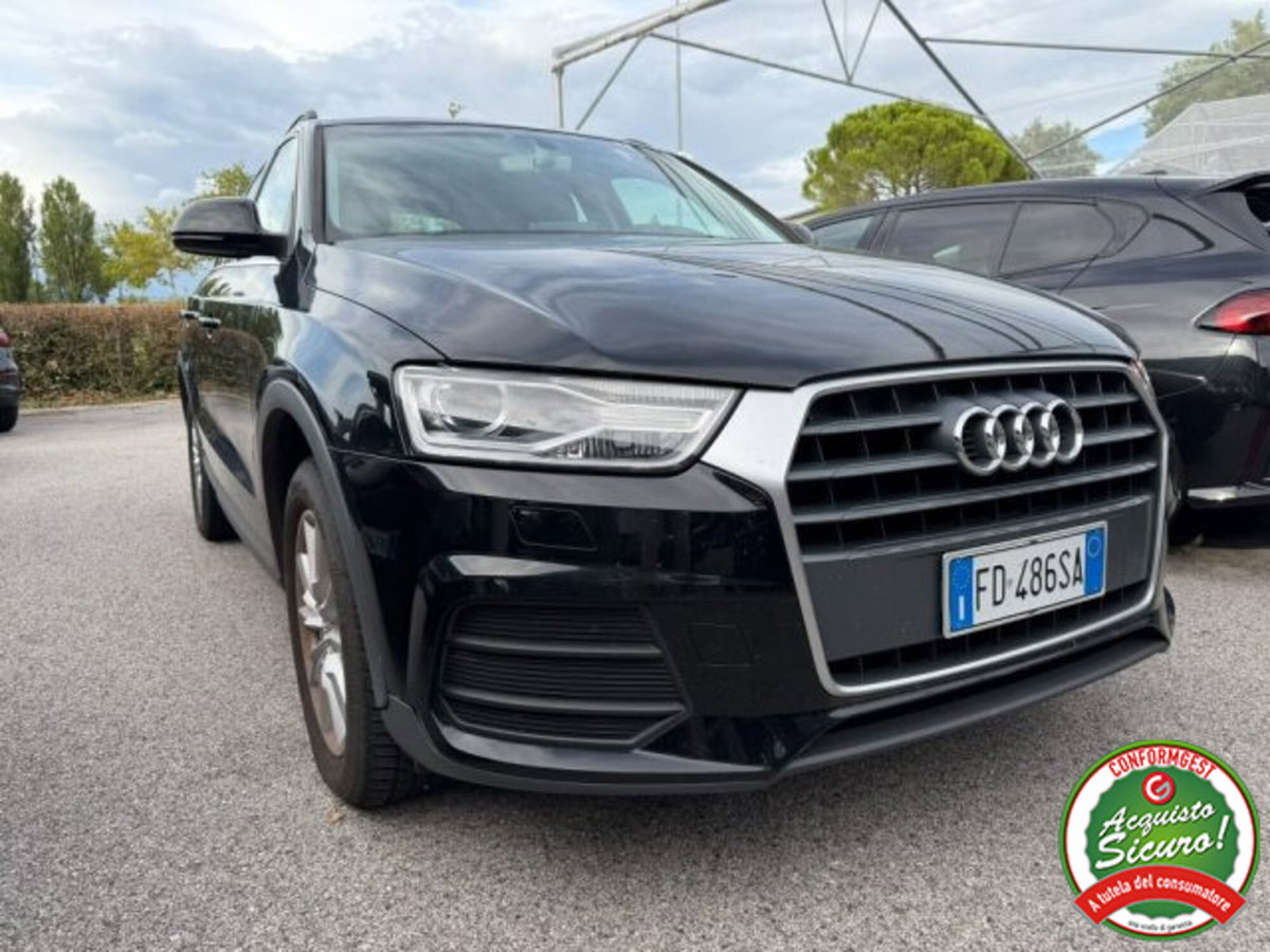 Audi Q3 2.0 TDI 120 CV Business (5)