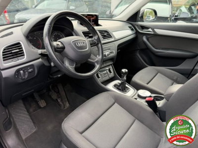 Audi Q3 2.0 TDI 120 CV Business (6)