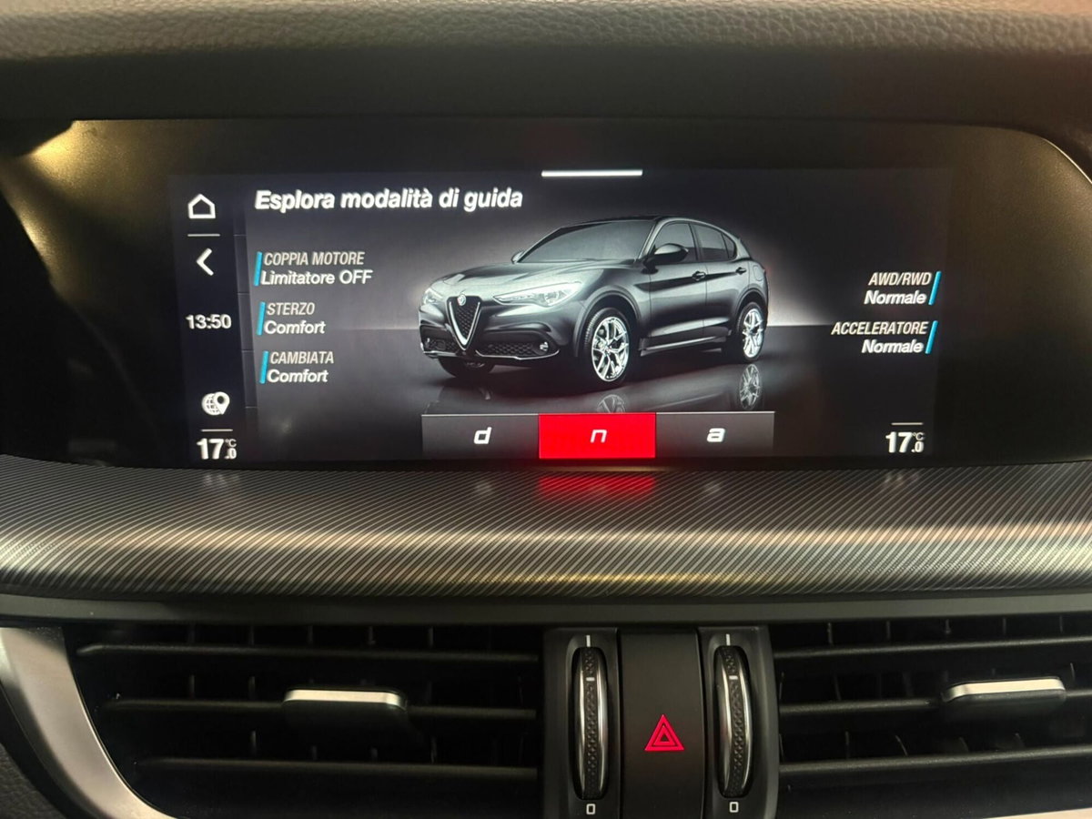Alfa Romeo Stelvio Stelvio 2.2 Turbodiesel 210 CV AT8 Q4 Veloce (14)