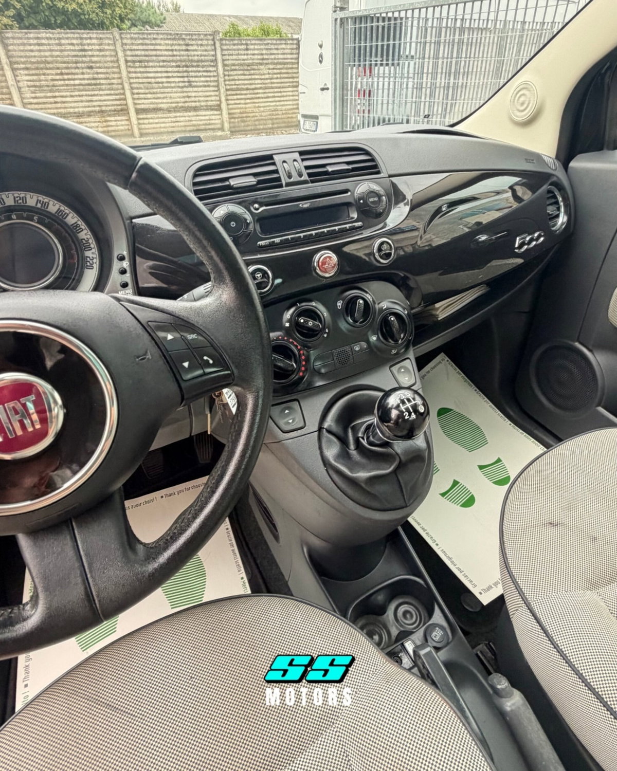 Fiat 500 1.2 Lounge (9)