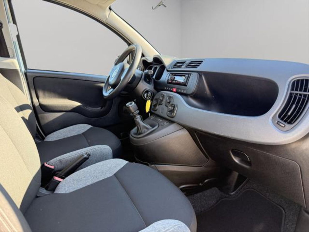 Fiat Panda 1.0 firefly hybrid s&s 70cv 5p.ti (17)