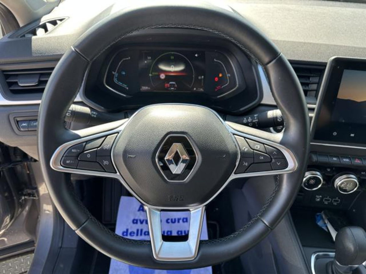 Renault Captur Full Hybrid E-Tech 145 CV Evolution (8)