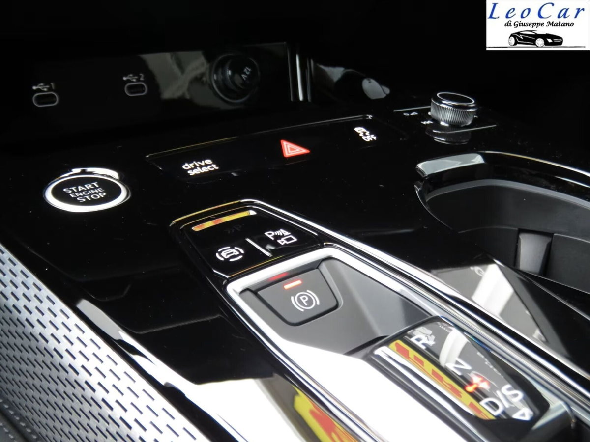 Audi A5 Sportback Sportback 40 2.0 tdi mhev S line edition 204cv s-tronic (7)