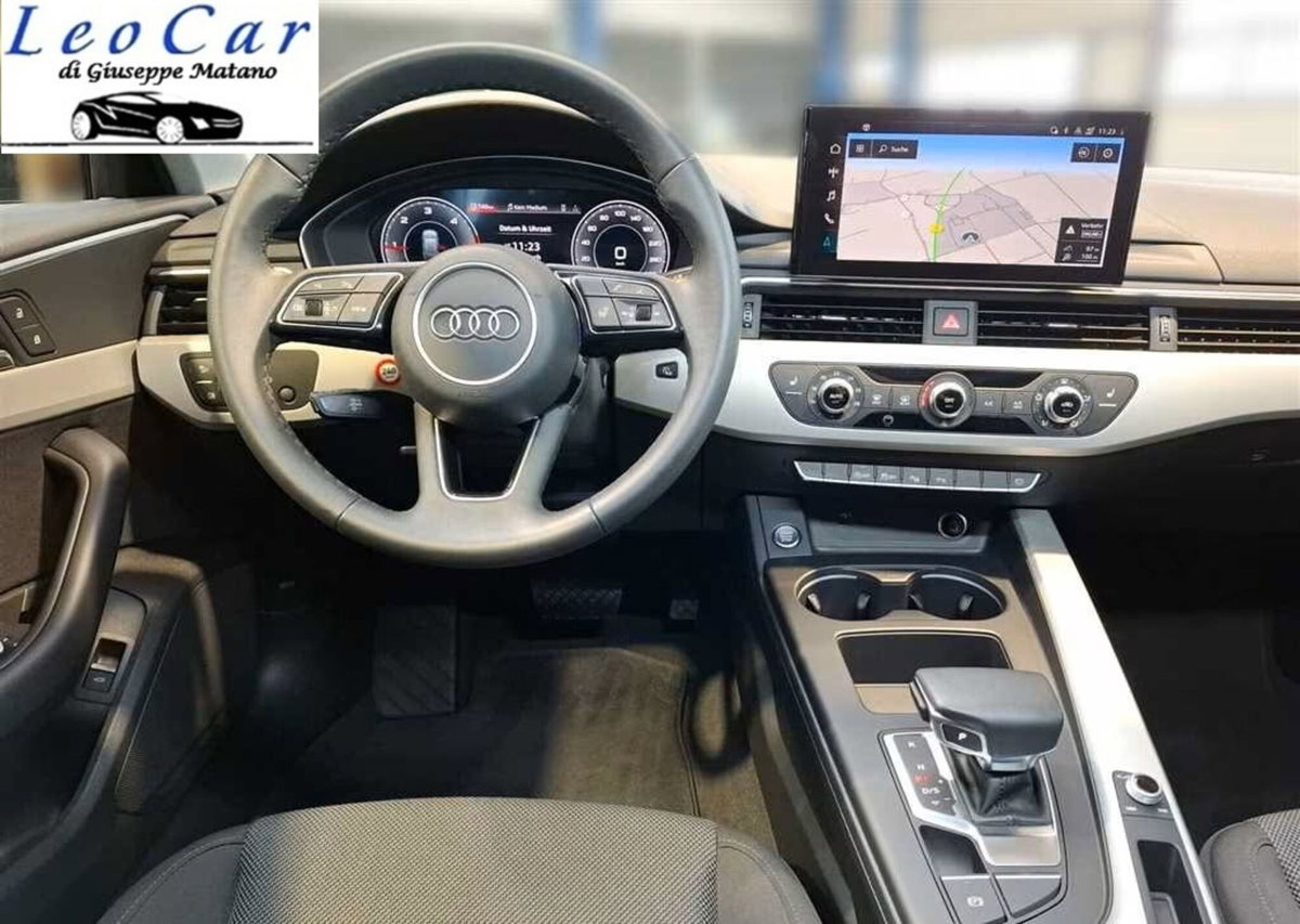 Audi A4 Avant 35 TDI/163 CV S tronic Business Advanced (10)