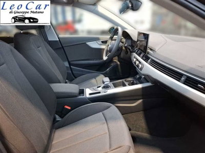 Audi A4 Avant 35 TDI/163 CV S tronic Business Advanced (12)