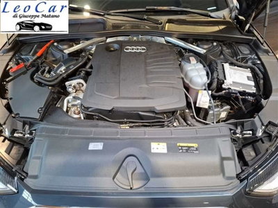 Audi A4 Avant 35 TDI/163 CV S tronic Business Advanced (15)