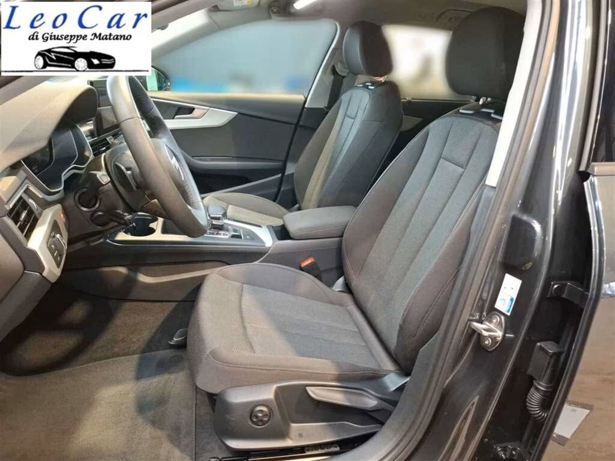 Audi A4 Avant 35 TDI/163 CV S tronic Business Advanced (8)